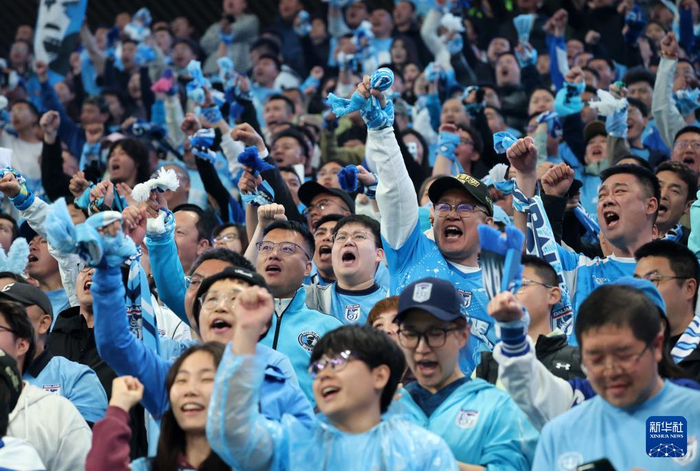 开云体育app-中超：大连英博不敌云南玉昆|大连英博队|2026赛季中国足球超级联|中国足球超级联赛|云南玉昆队|李钢_新浪体育_新浪新闻